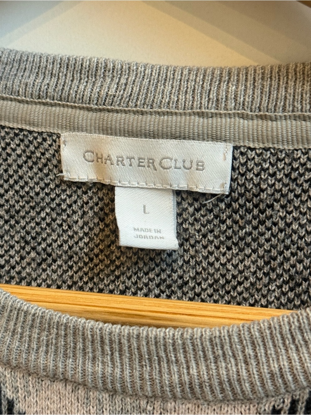Women’s Ice Gray Argyle Plaid Knit Crewneck Varsity Sweater Acadamia - Picture 3 of 7